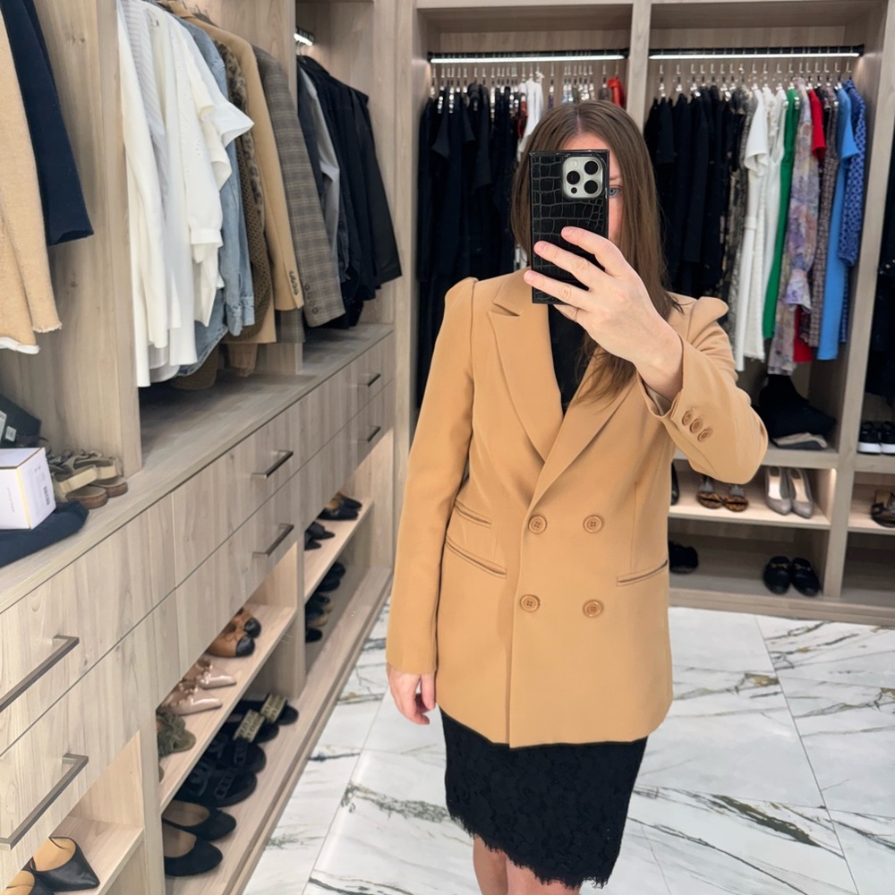 Walter Baker Tan Women's Blazer. Size S, GUC. - Picture 8 of 11